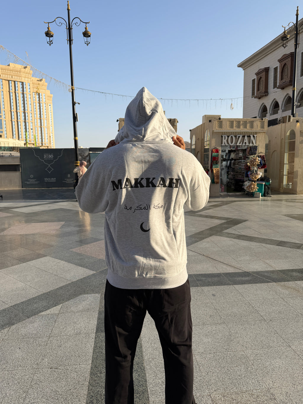 Sweat zippé gris Makkah